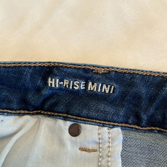 American Eagle Jean Skirt - Picture 3 of 4